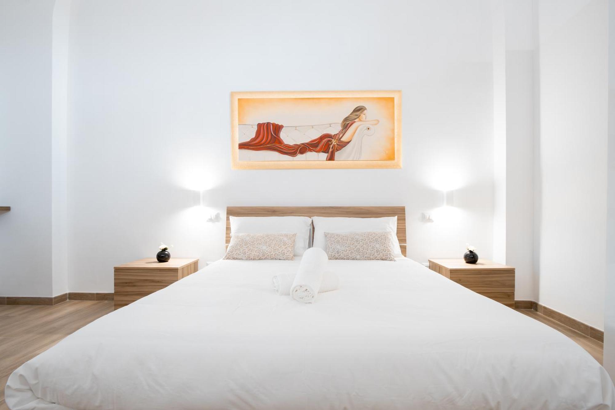 La Pigna Hotel Bari Bagian luar foto
